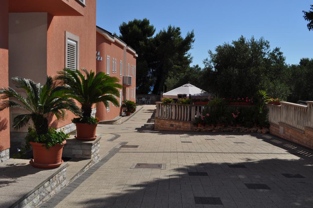 Apartments Sulekic Sveti Filip i Jakov Kültér fotó